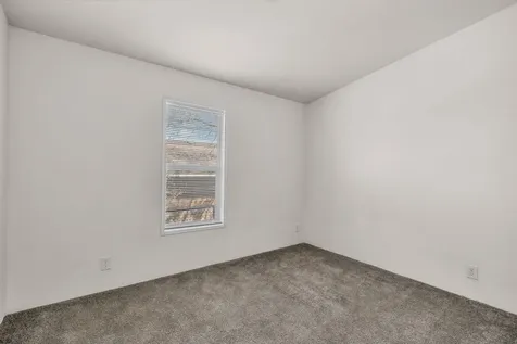 397 SE 6th Street Madras OR 97741