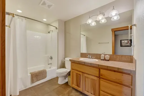 1841 NW 57th Way Redmond OR 97756
