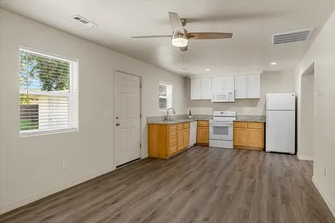 579 Franquette Street Medford OR 97501