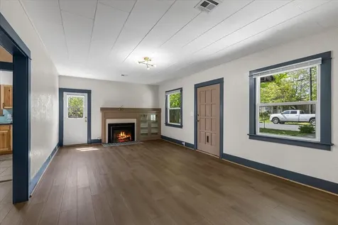 579 Franquette Street Medford OR 97501