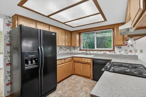 2892 Banner Court Medford OR 97504