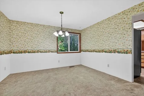 2892 Banner Court Medford OR 97504