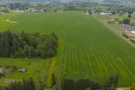 15361 Jefferson Highway 99e(next To) SE Jefferson OR 97352