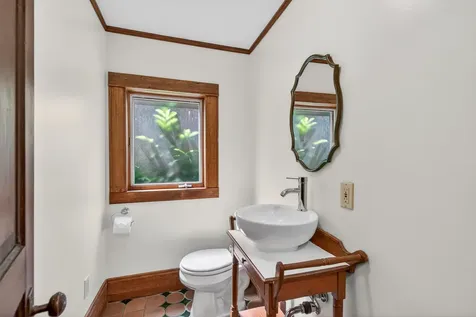 19 Gresham Street Ashland OR 97520