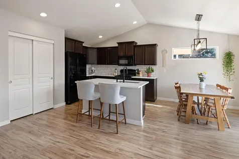 321 SW Antler Ridge Court Redmond OR 97756