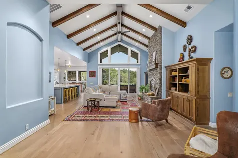 1884 S Obenchain Road Eagle Point OR 97524