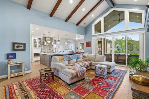 1884 S Obenchain Road Eagle Point OR 97524