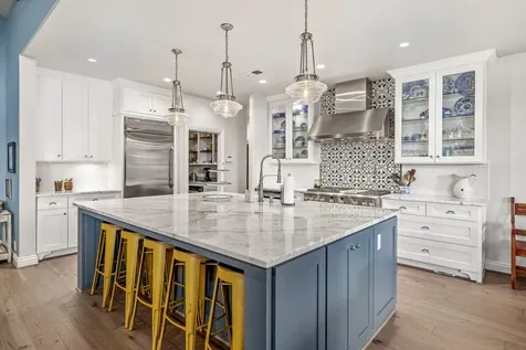 1884 S Obenchain Road Eagle Point OR 97524
