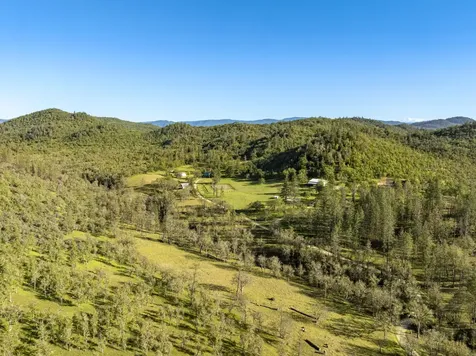 1884 S Obenchain Road Eagle Point OR 97524