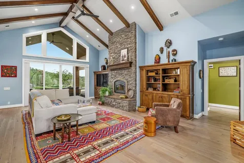 1884 S Obenchain Road Eagle Point OR 97524