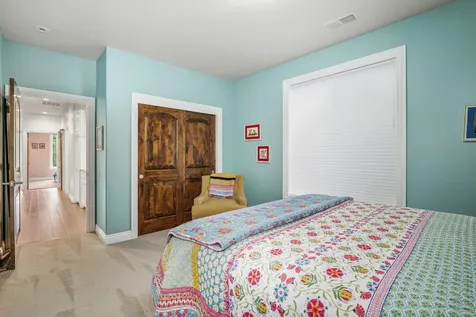 1884 S Obenchain Road Eagle Point OR 97524