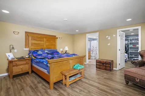1884 S Obenchain Road Eagle Point OR 97524