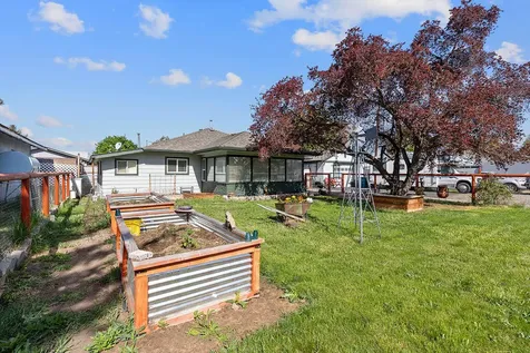 505 S Main Street Prineville OR 97754