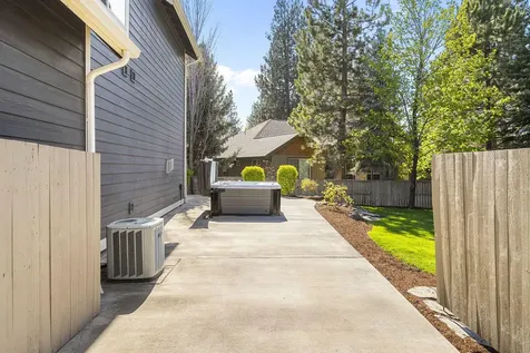60964 Creekstone Loop Bend OR 97702