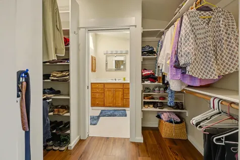 210 Oak Knoll Jacksonville OR 97530