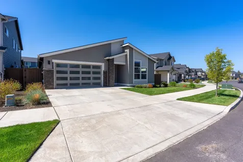 3031 NE Moreno Place Bend OR 97701