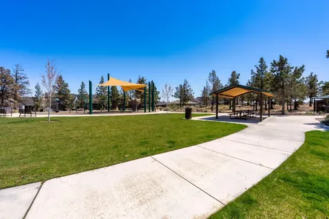 3031 NE Moreno Place Bend OR 97701