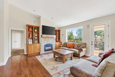 1580 Murrelet Drive Redmond OR 97756