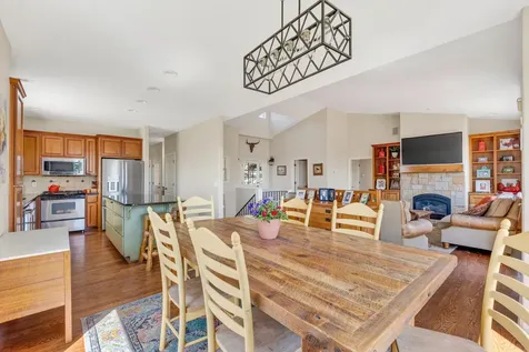 1580 Murrelet Drive Redmond OR 97756