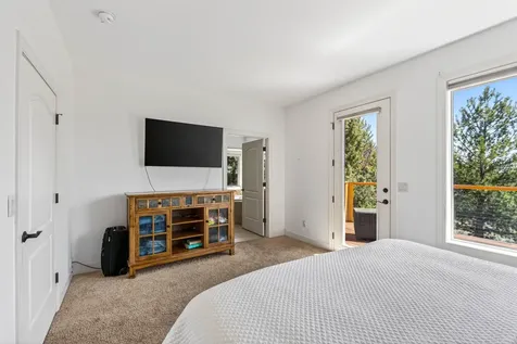 1580 Murrelet Drive Redmond OR 97756