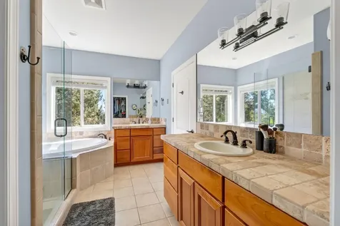 1580 Murrelet Drive Redmond OR 97756