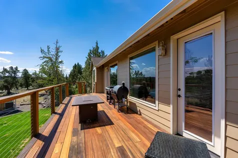 1580 Murrelet Drive Redmond OR 97756
