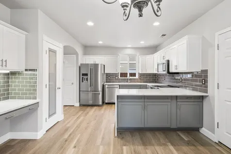 1320 NE 3rd Street Redmond OR 97756