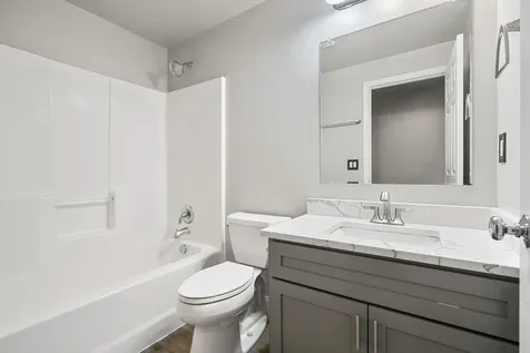 1320 NE 3rd Street Redmond OR 97756