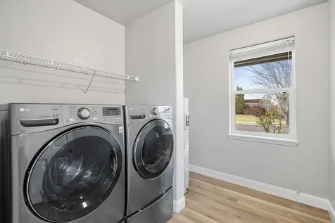 1320 NE 3rd Street Redmond OR 97756