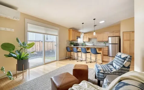 3062 NW Kelly Hill Court Bend OR 97703