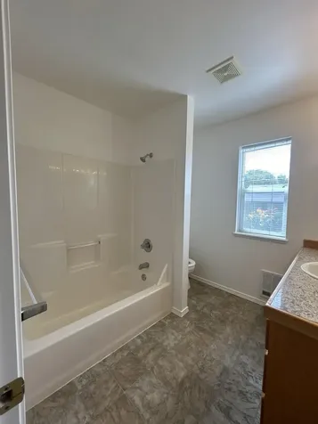 2211 SW Quartz Avenue Redmond OR 97756