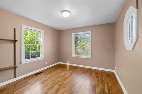 71 Black Oak Drive Medford OR 97504