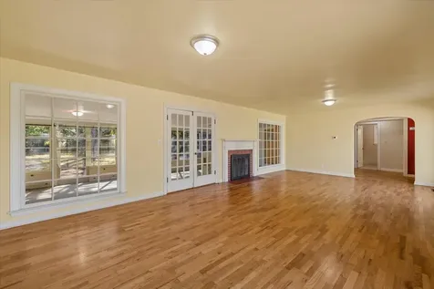 71 Black Oak Drive Medford OR 97504