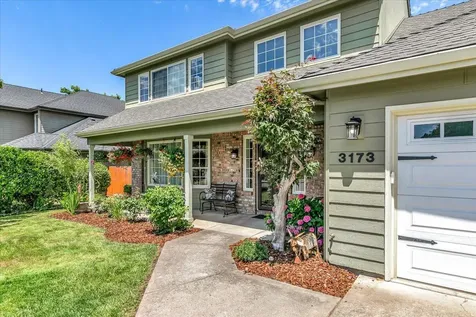 3173 Sycamore Way Medford OR 97504