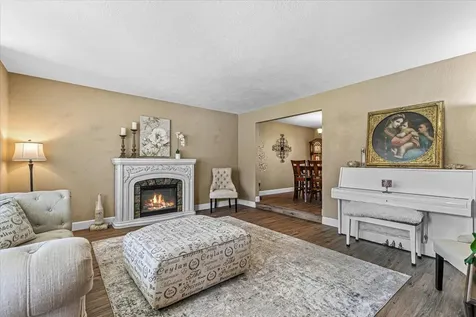 3173 Sycamore Way Medford OR 97504
