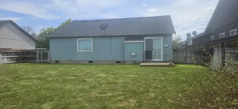 578 NE Marigold Street Madras OR 97741