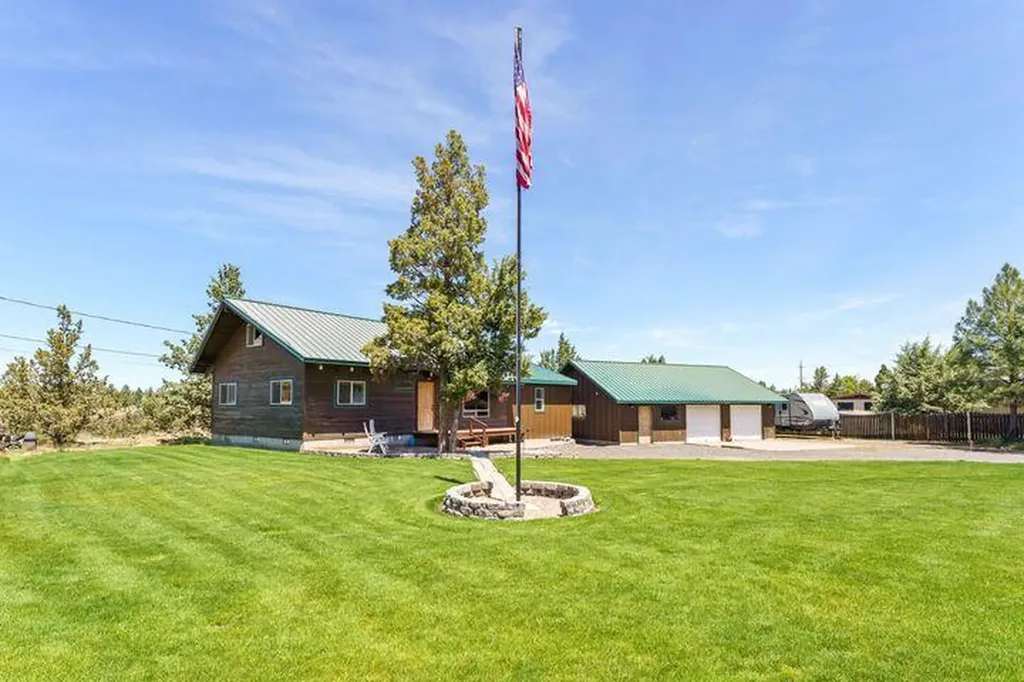 6354 SW Mustang Road Terrebonne OR 97760