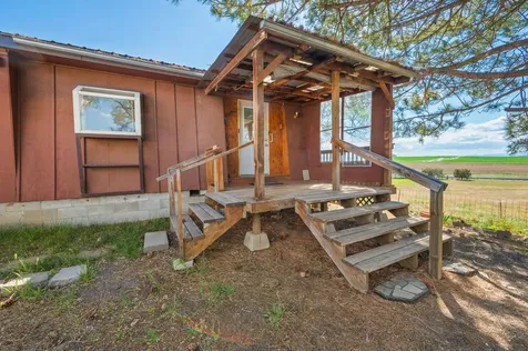 133 SW Tompsett Street Madras OR 97741