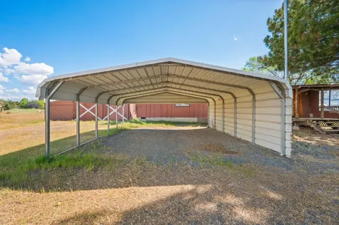 133 SW Tompsett Street Madras OR 97741