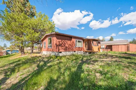 133 SW Tompsett Street Madras OR 97741