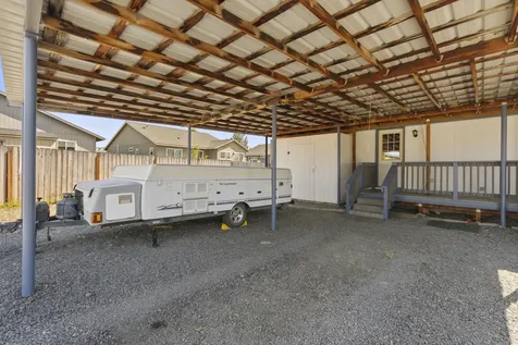 605 SE Kinkade Road Madras OR 97741