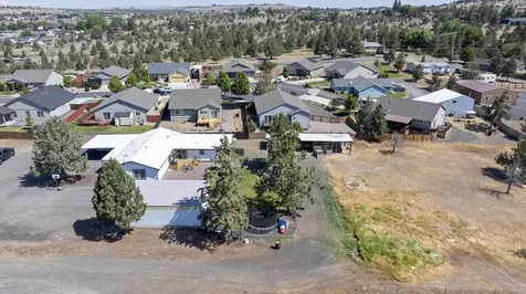 605 SE Kinkade Road Madras OR 97741