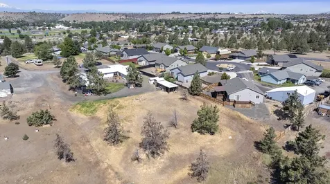 605 SE Kinkade Road Madras OR 97741