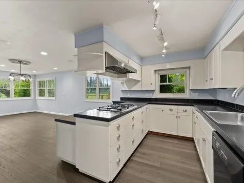84115 N Enterprise Road Pleasant Hill OR 97455