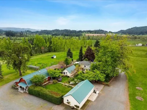 84115 N Enterprise Road Pleasant Hill OR 97455