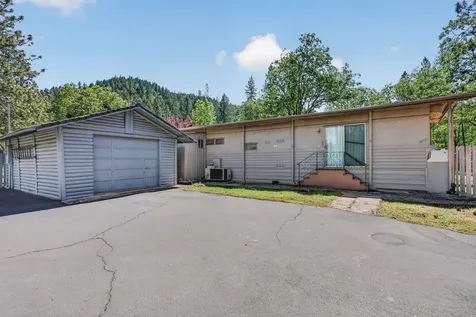 459 Savage Creek Road Grants Pass OR 97527