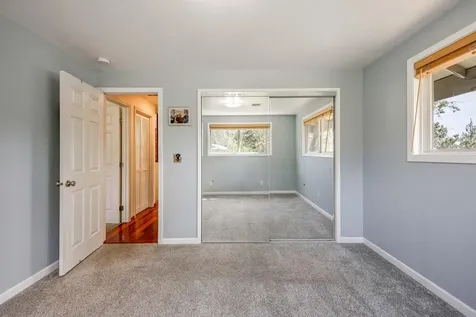2236 NE Meadow Lane Bend OR 97701