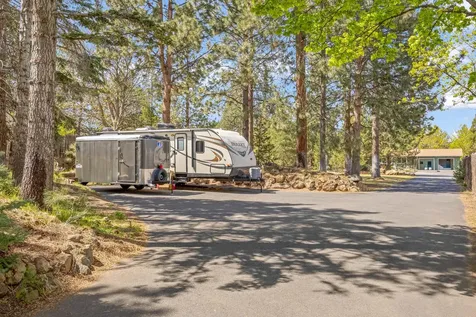 2236 NE Meadow Lane Bend OR 97701