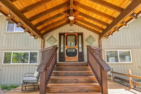 2236 NE Meadow Lane Bend OR 97701