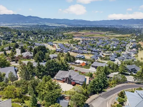 1544 Satellite Medford OR 97504